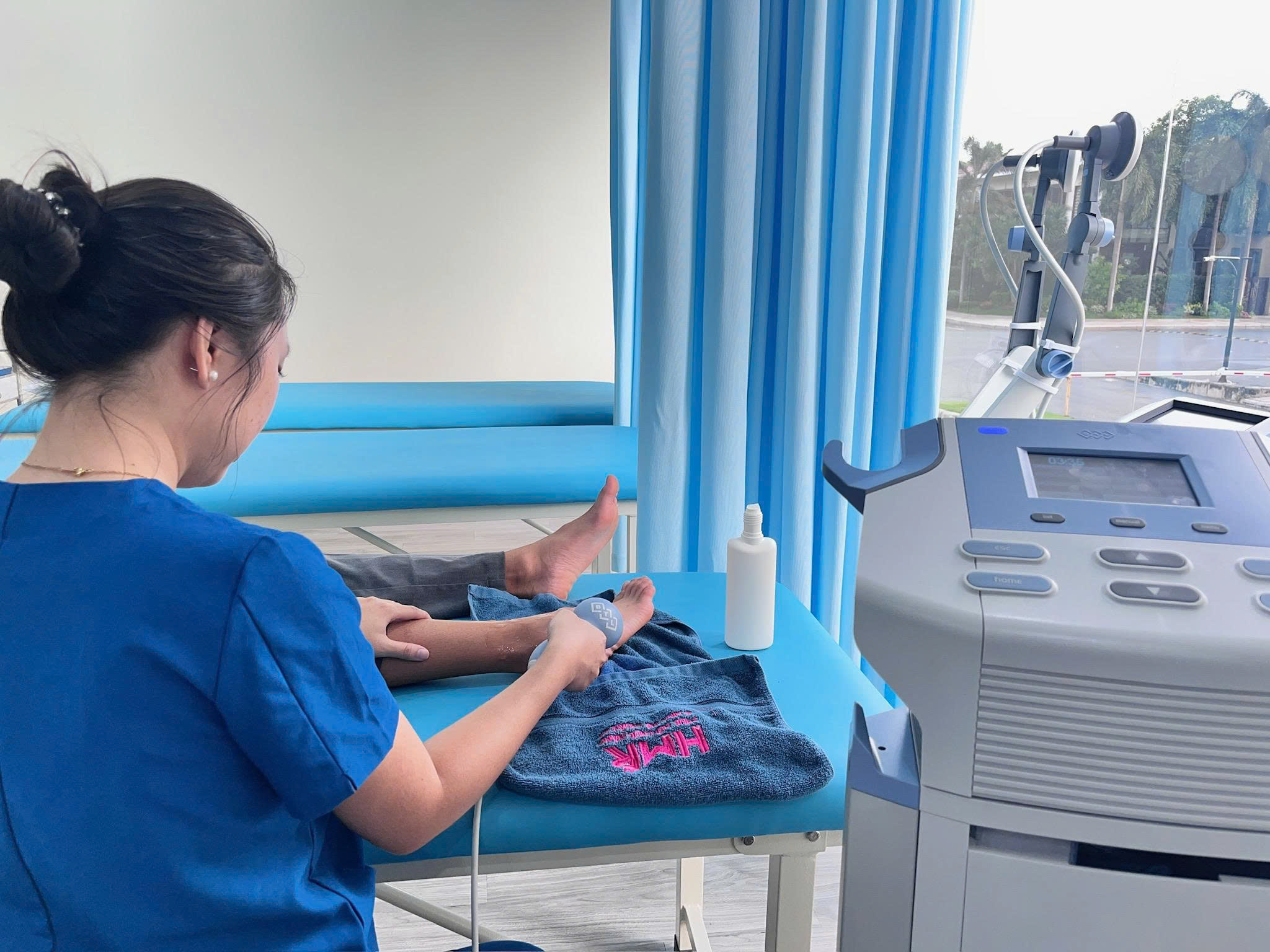 Phòng Khám HMR - Houston Memorial Rehab  11